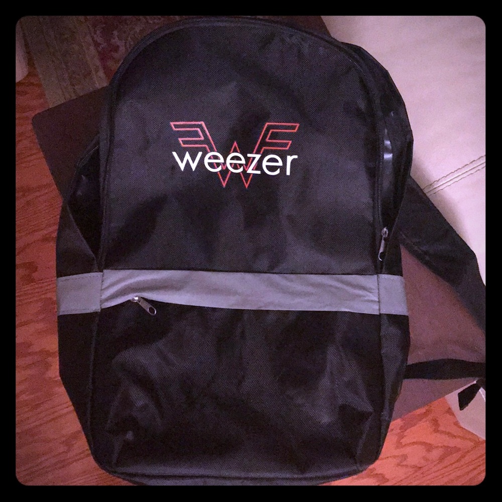 Authentic Black Weezer VIP tour bag Summer 2018